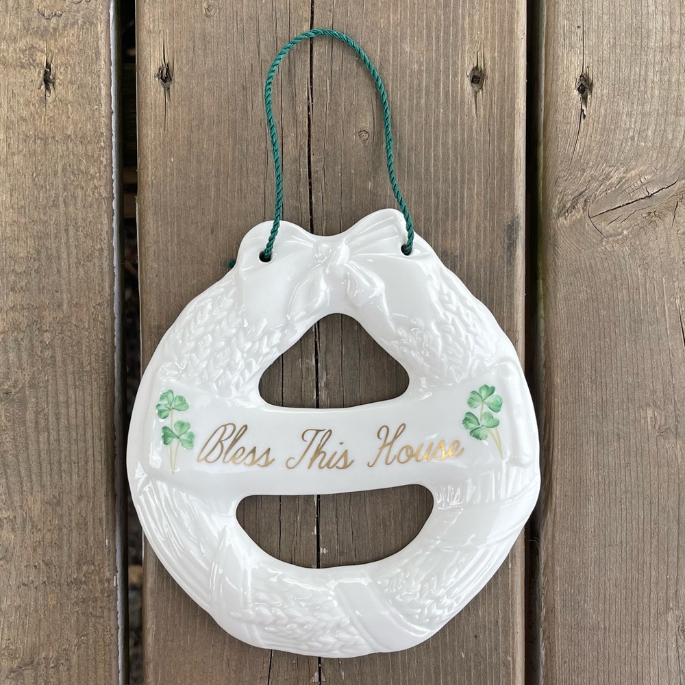 Belleek Shamrock Bless This House Wall Hanging Wreath 12th Mark Made in Ireland